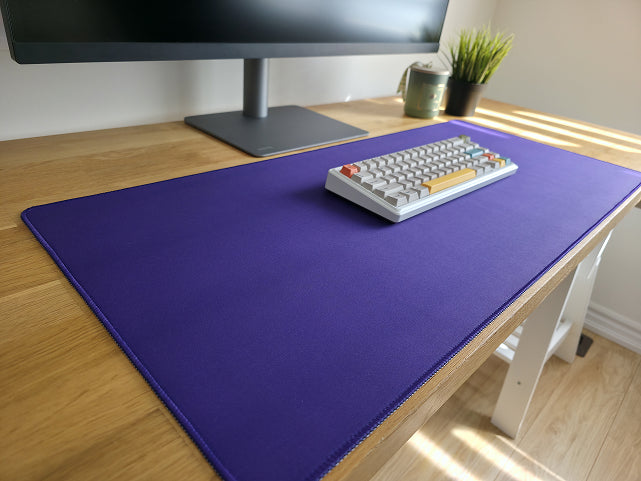 Minimal Deskpad - Mardi Gras